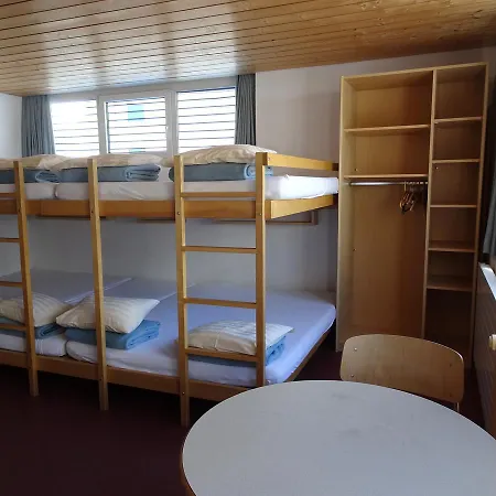 Backpacker Alte Brauerei Hostel *